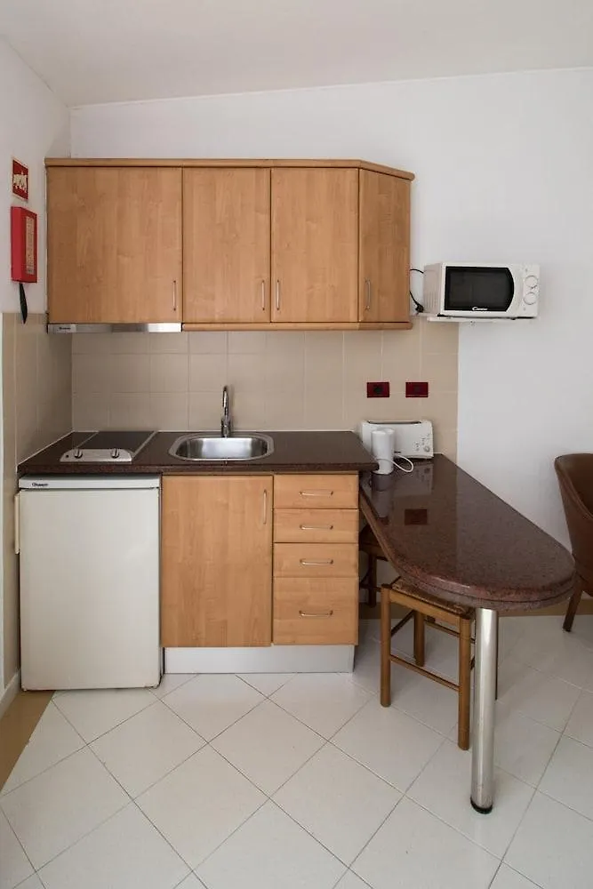 Hotel Apartamento Do Golfe Vilamoura 3*,  Portogallo